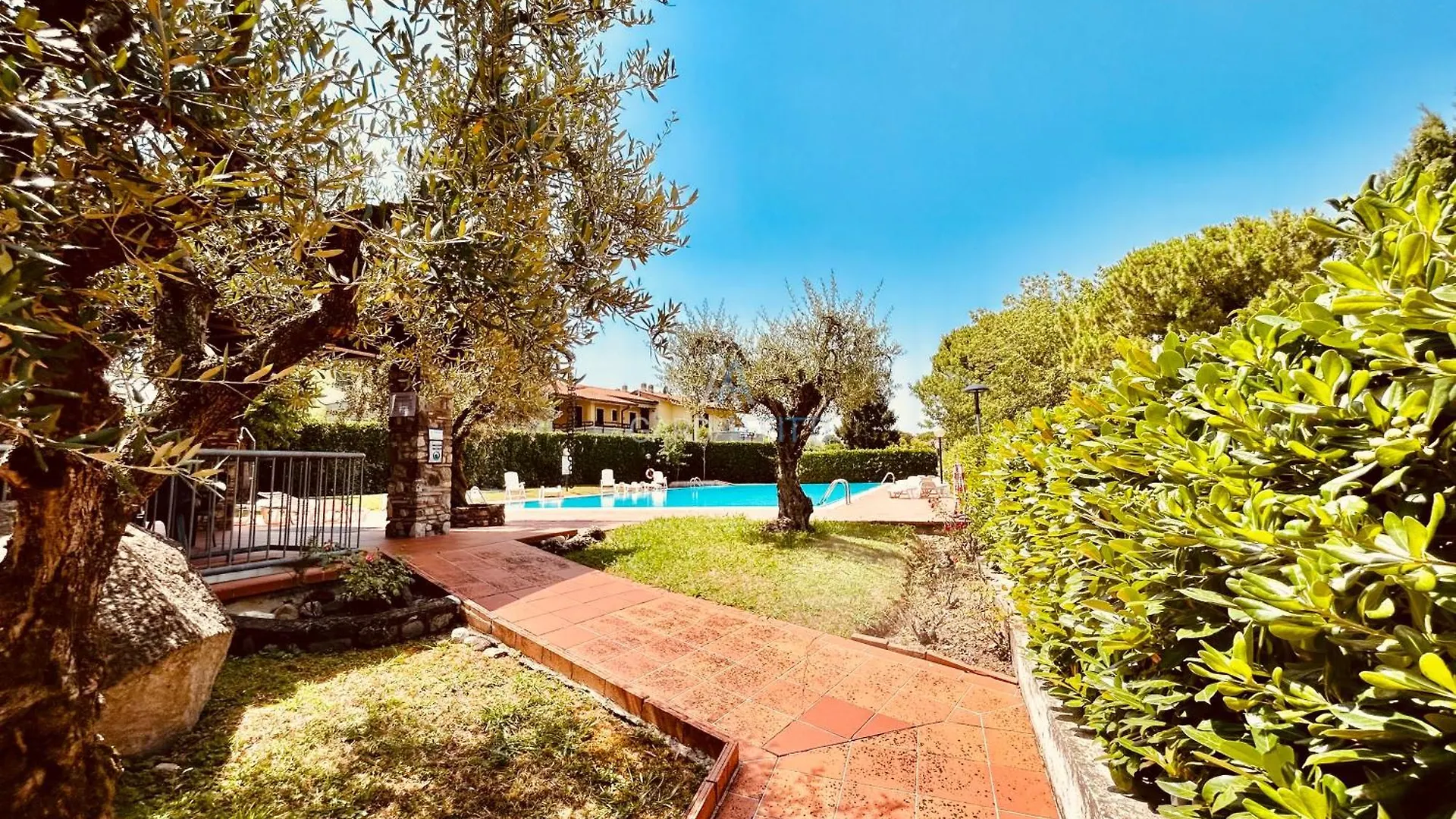 Mercury Apartment - Vista Lago Con Piscina Sirmione